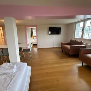 Apartment Hitrental Limmatquai, Zurich
